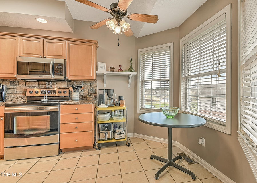 Photo #8: 444 Alfalfa Lane