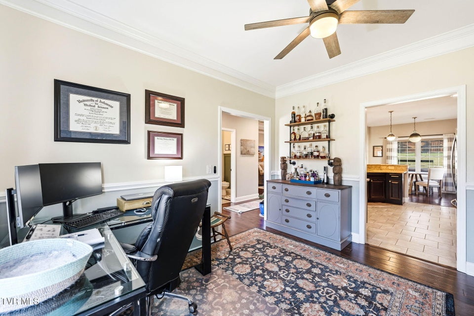 Photo #14: 241 Laurel Canyon