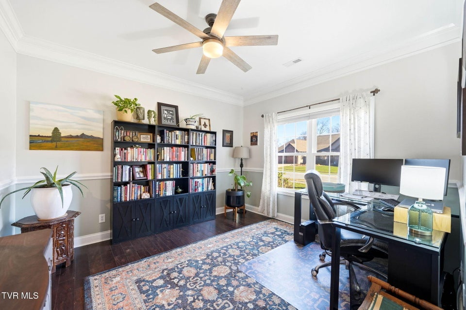 Photo #15: 241 Laurel Canyon