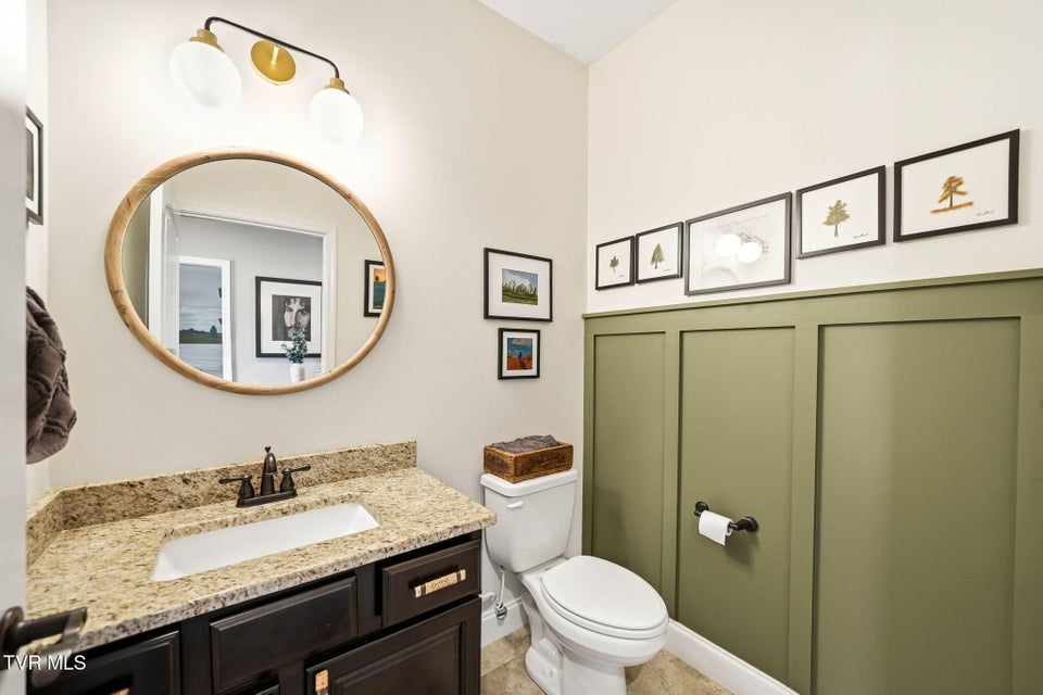 Photo #17: 241 Laurel Canyon