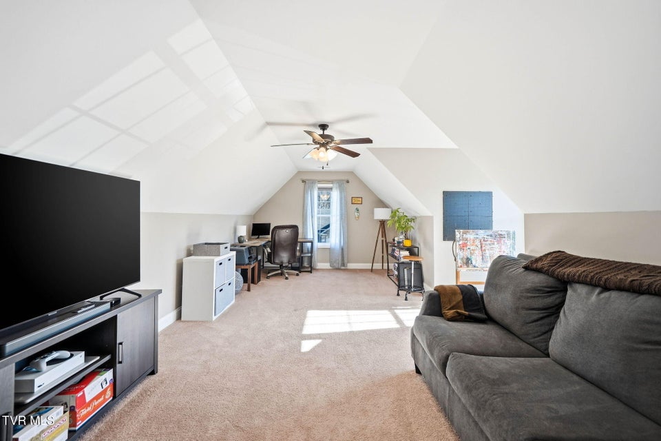 Photo #34: 241 Laurel Canyon