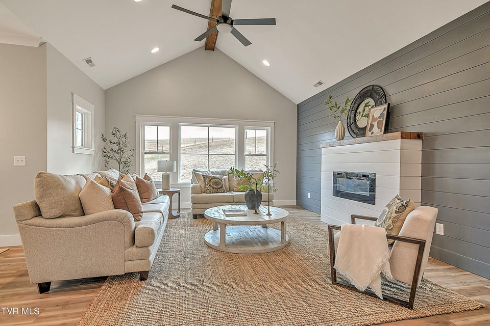 Photo #15: 140 Hulse Road