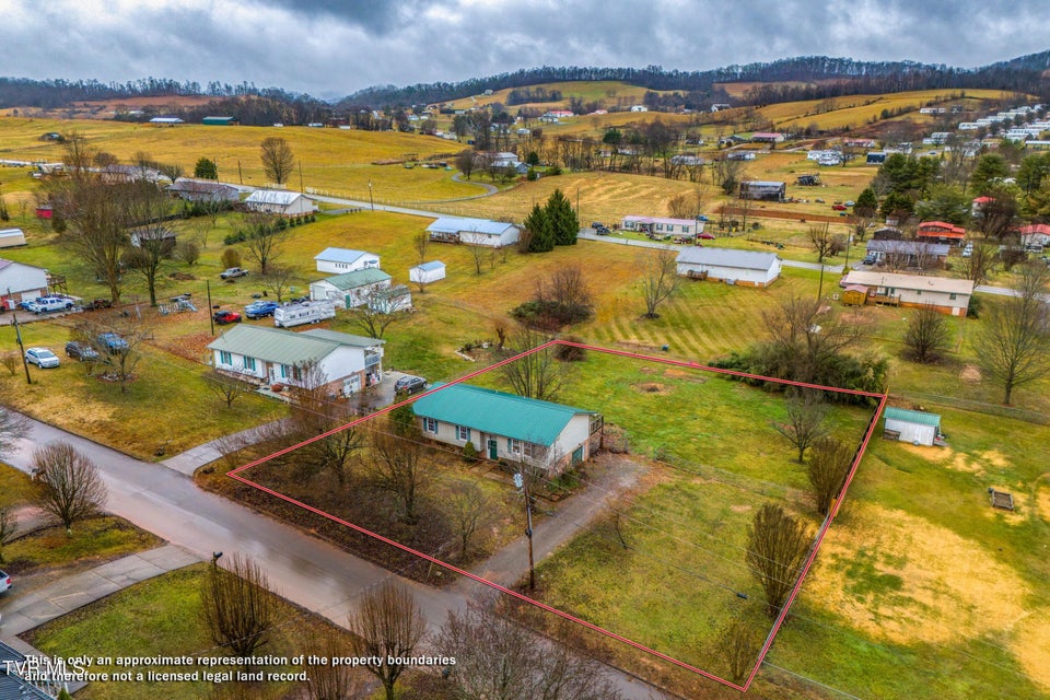 Photo #5: 112 Heritage 