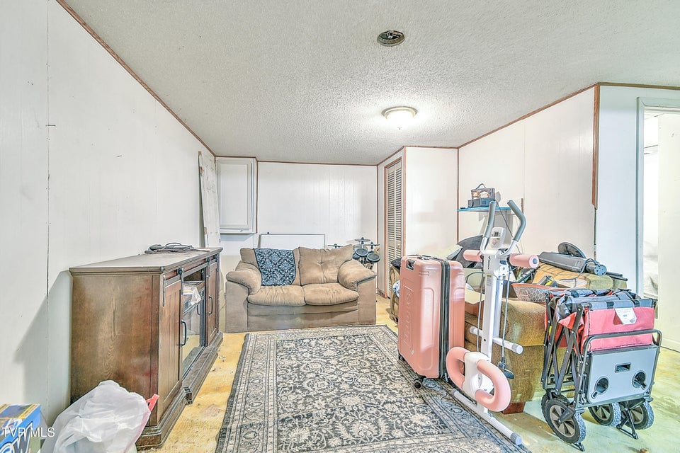 Photo #18: 788 Meadow View Road