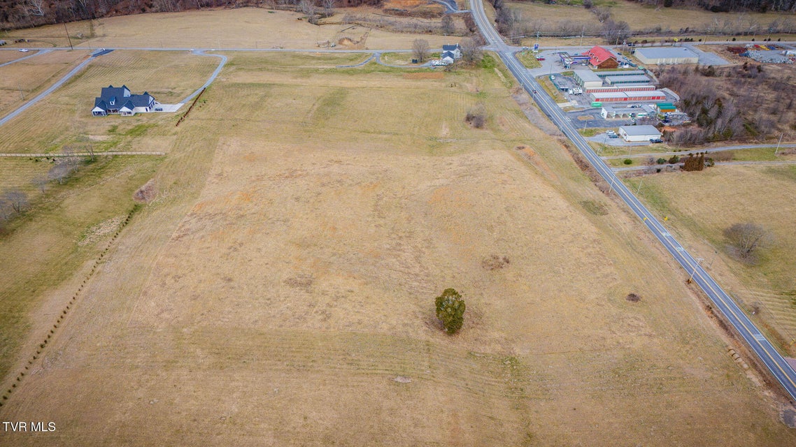 Photo #13: 1502 Highway 81 N 