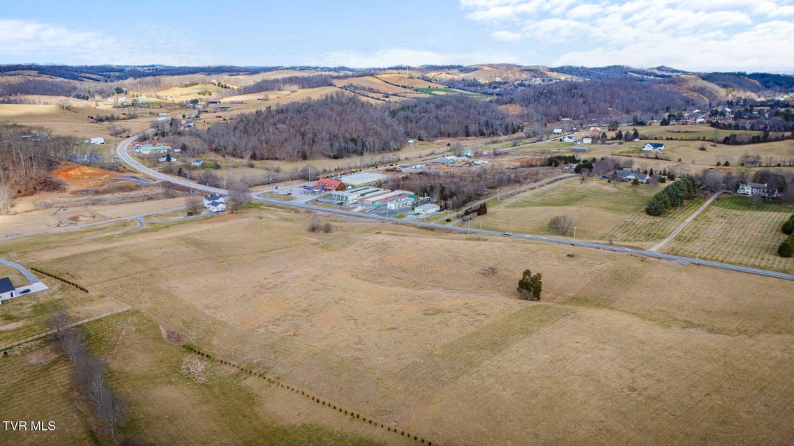 Photo #20: 1502 Highway 81 N 