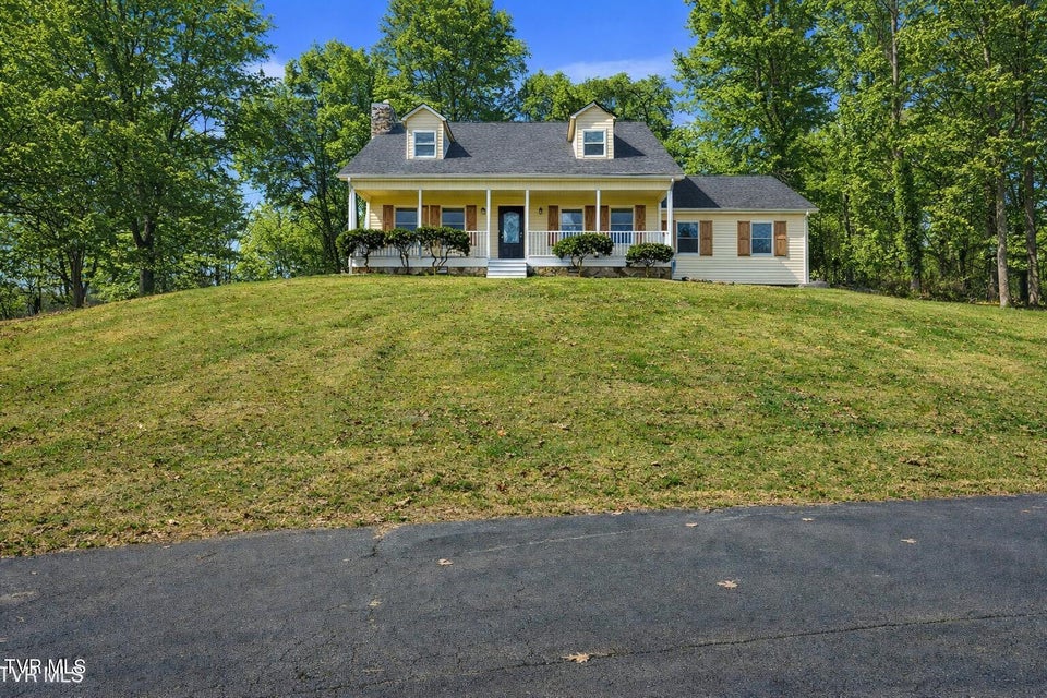 Photo #10: 109 Tami Drive