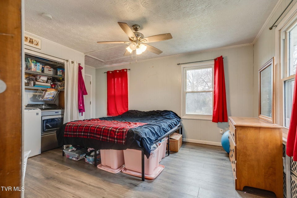 Photo #9: 2307 Stafford Lane