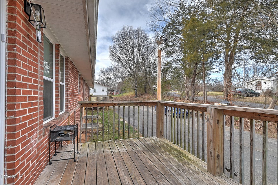 Photo #47: 127 Patrick Lane