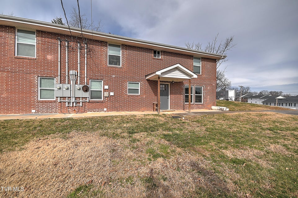 Photo #16: 127 Patrick Lane