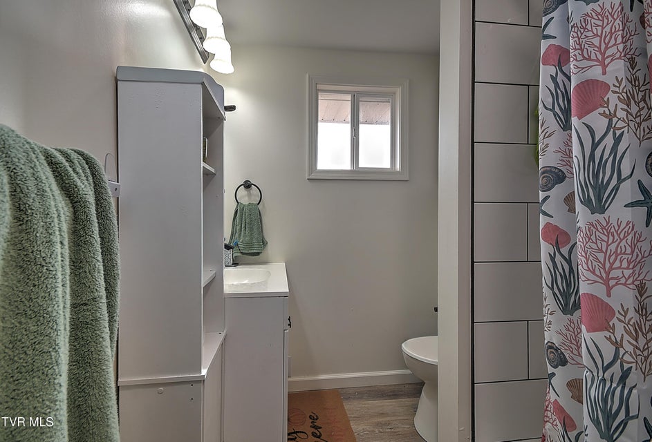 Photo #58: 127 Patrick Lane