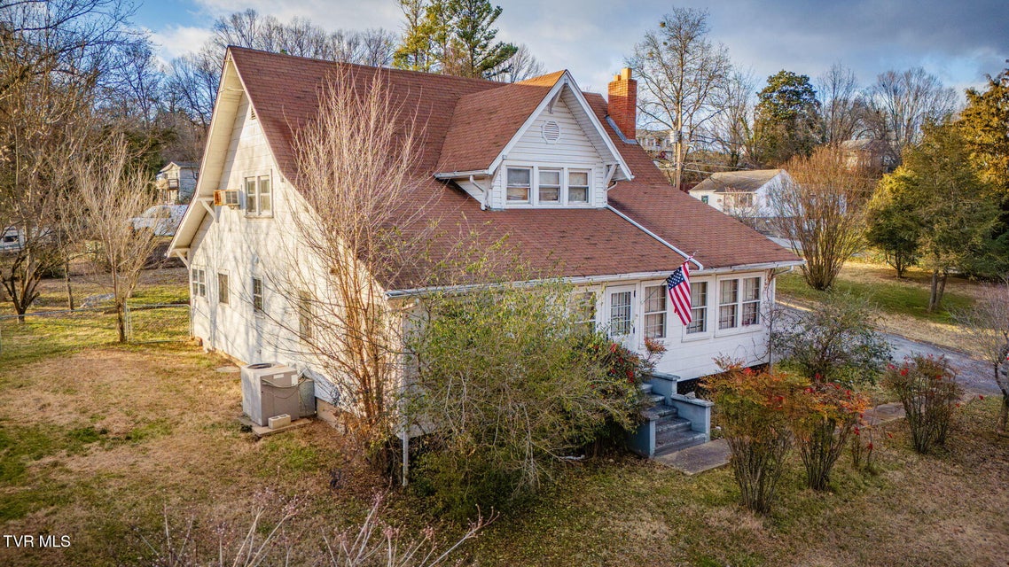 Photo #2: 2704 Fort Henry Drive