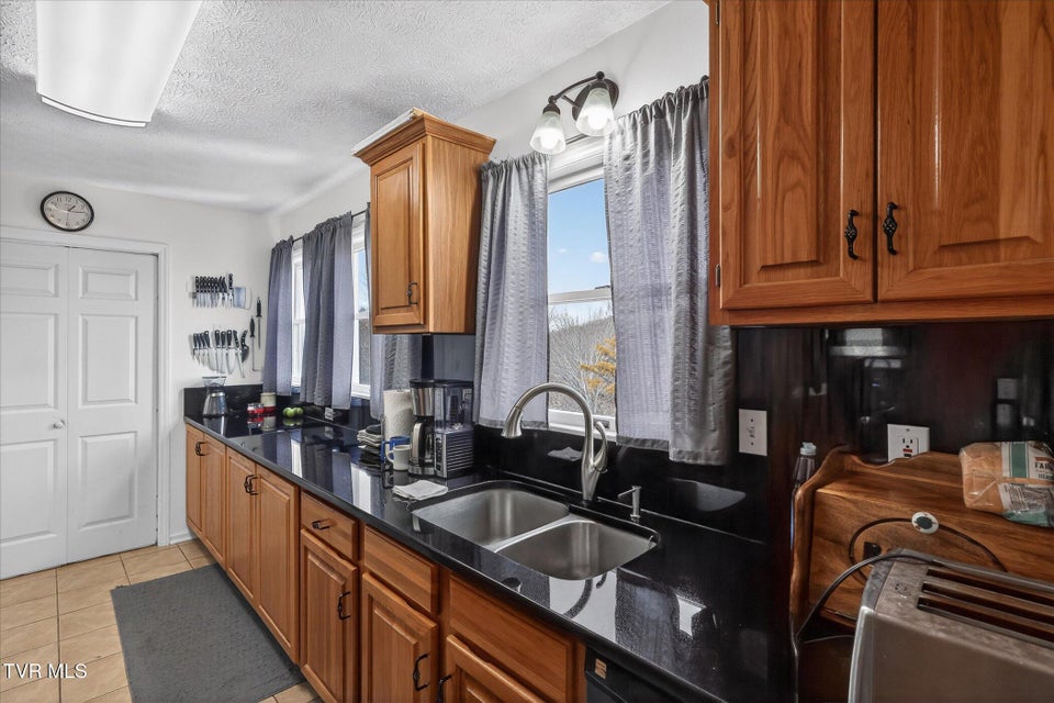 Photo #7: 300 Poplar Grove Road