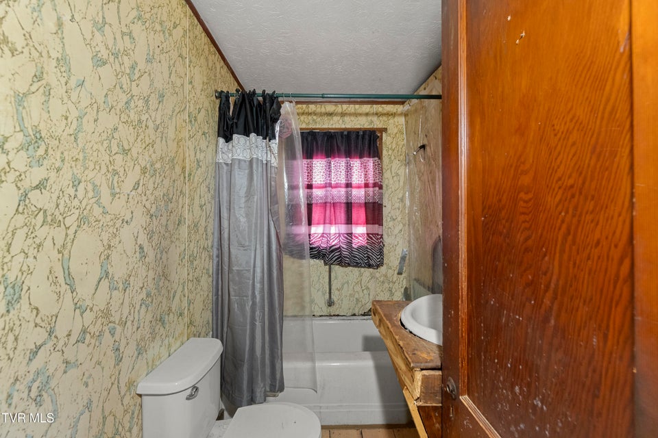 Photo #19: 663 6th Street