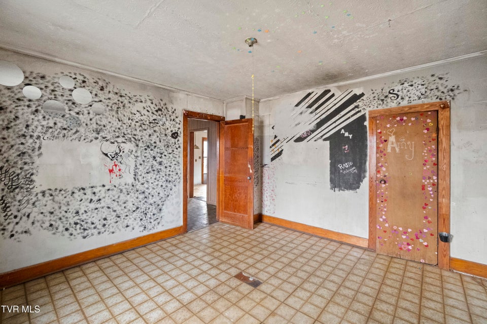 Photo #23: 663 6th Street