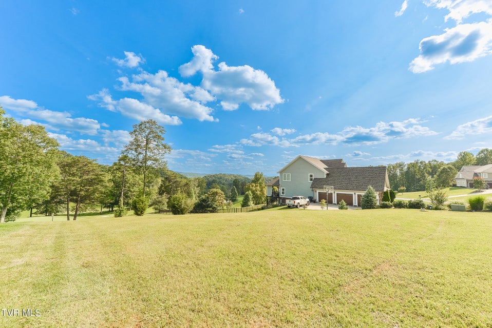 Photo #3: 322 Golf Ridge Drive