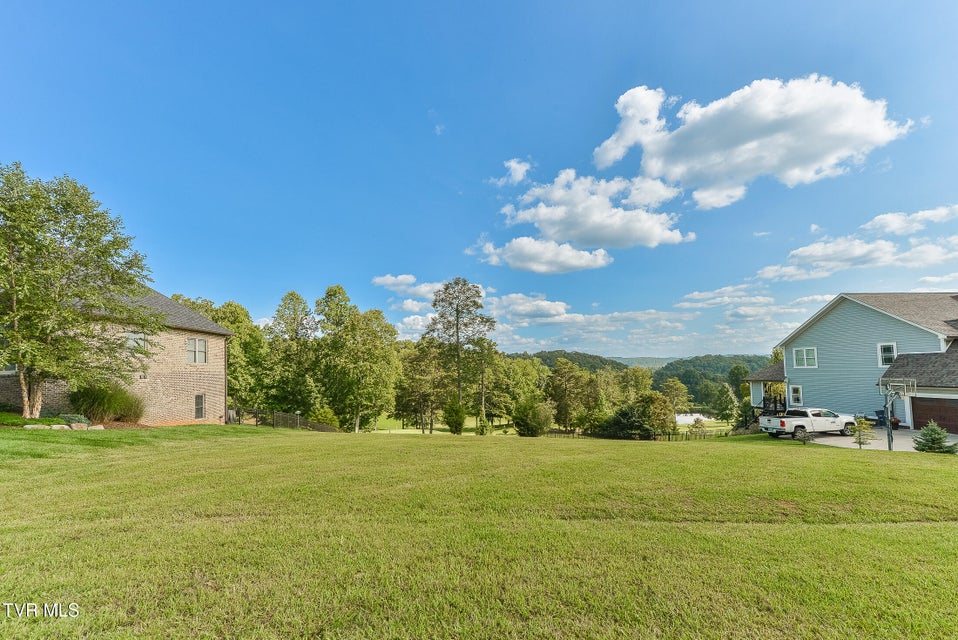 Photo #16: 322 Golf Ridge Drive