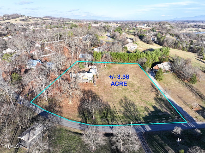 Photo #2: 534 White Oak Circle