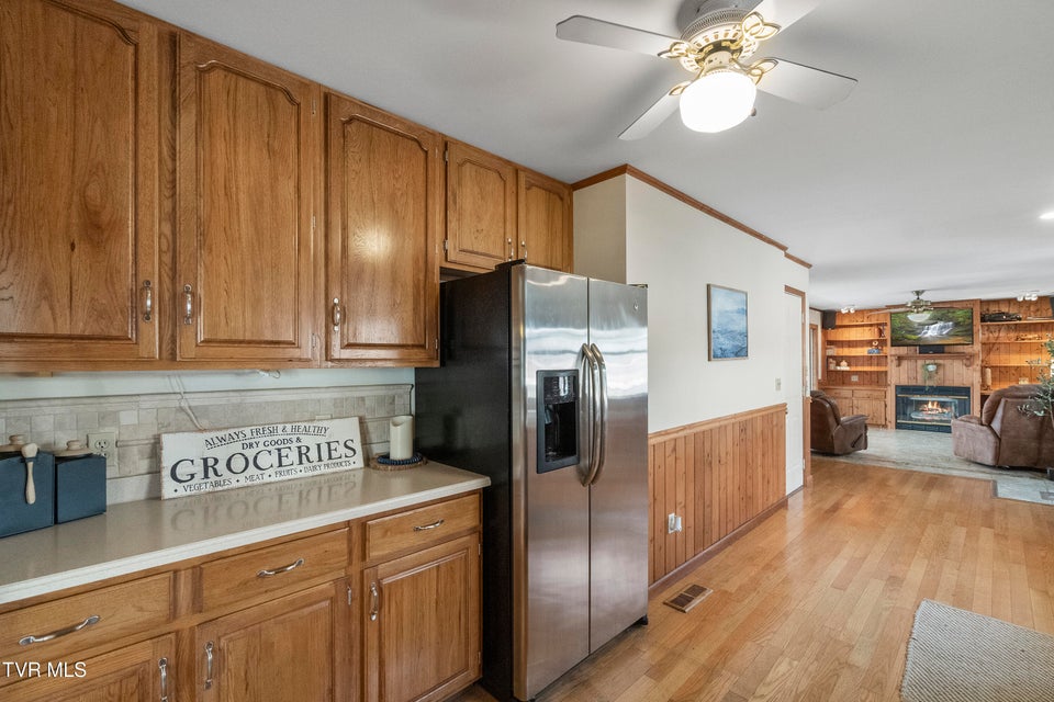 Photo #3: 534 White Oak Circle