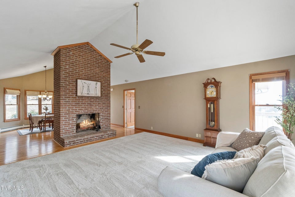 Photo #13: 534 White Oak Circle