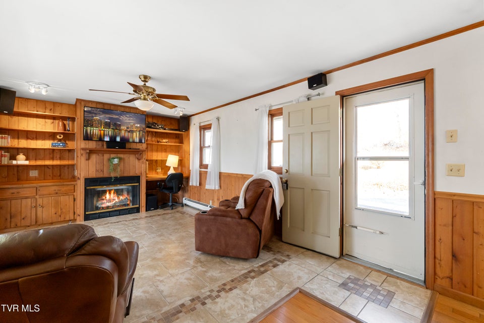 Photo #23: 534 White Oak Circle