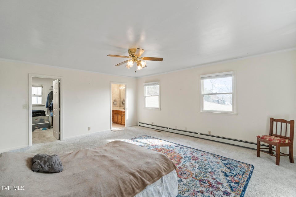 Photo #35: 534 White Oak Circle