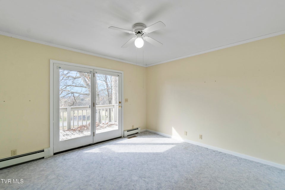 Photo #42: 534 White Oak Circle