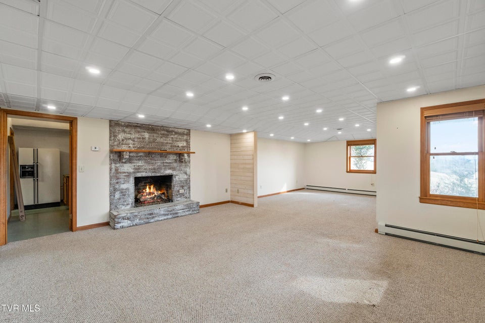 Photo #48: 534 White Oak Circle