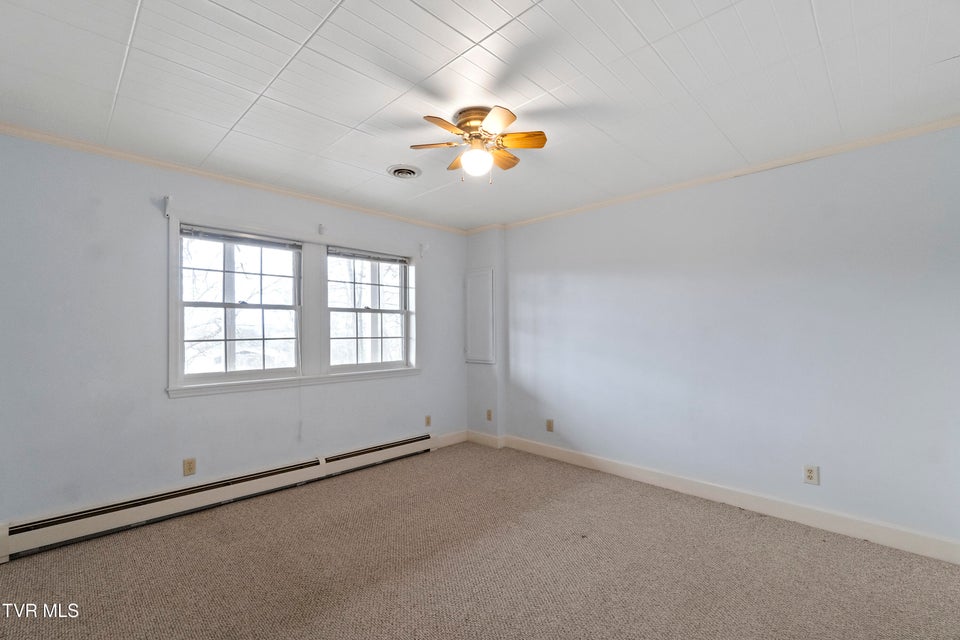 Photo #59: 534 White Oak Circle