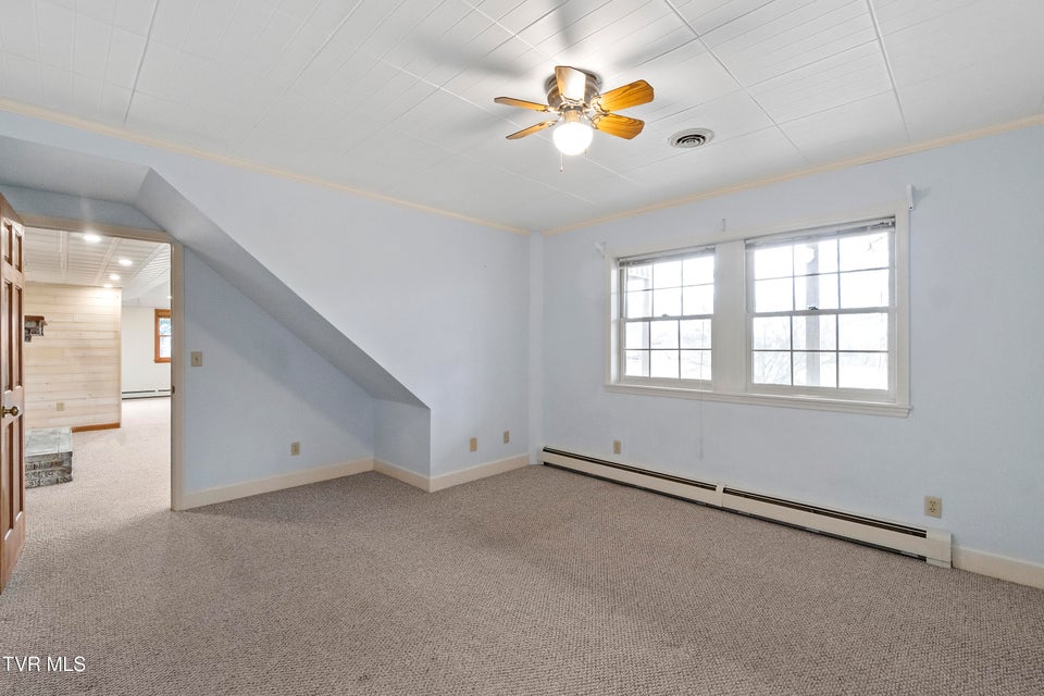 Photo #61: 534 White Oak Circle