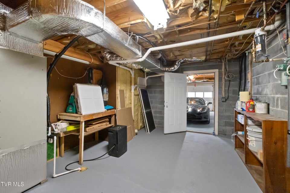 Photo #65: 534 White Oak Circle