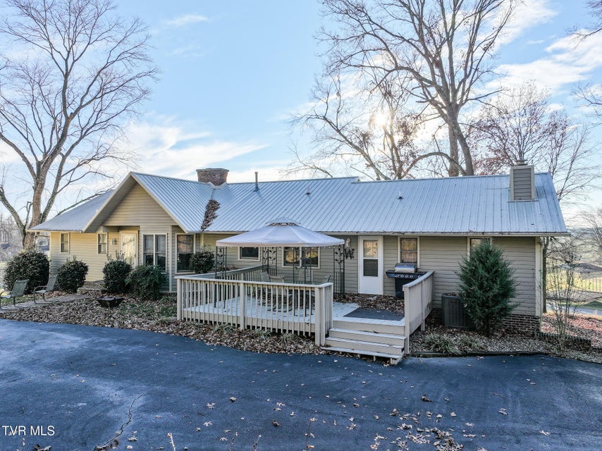 Photo #69: 534 White Oak Circle