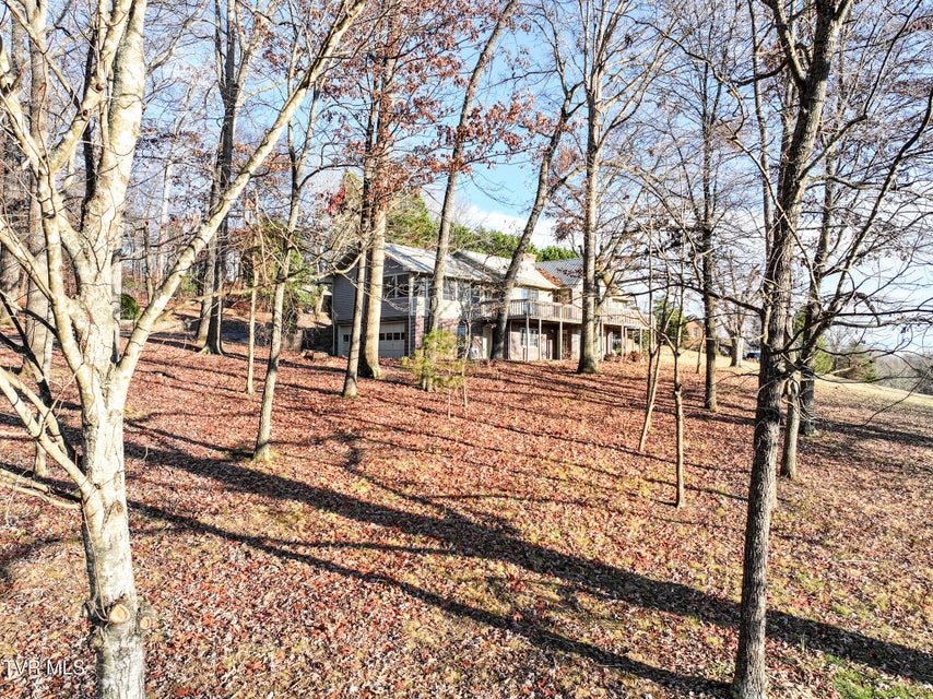 Photo #76: 534 White Oak Circle