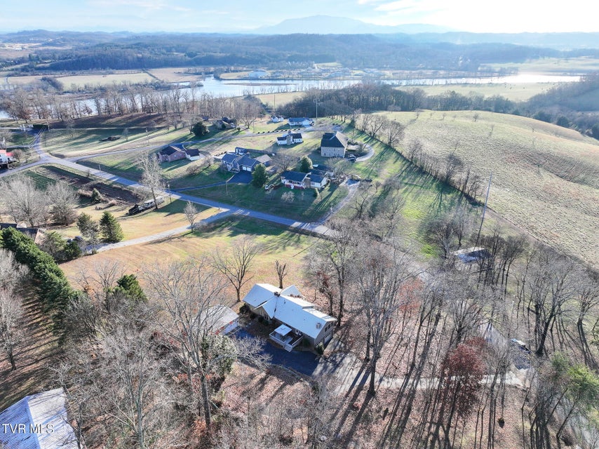 Photo #89: 534 White Oak Circle