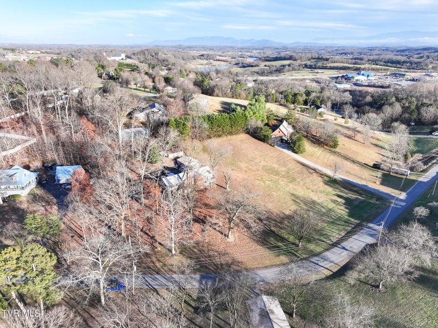 Photo #94: 534 White Oak Circle