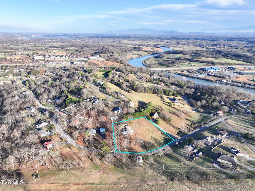 Photo #95: 534 White Oak Circle