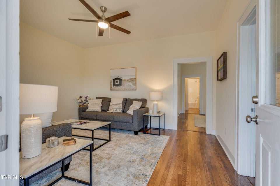 Photo #4: 212 H Street