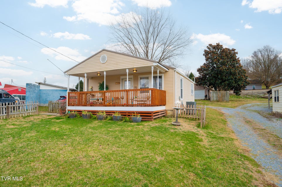 Photo #4: 4255 Bluff City Highway