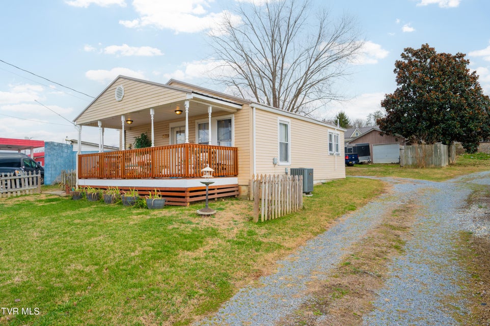 Photo #5: 4255 Bluff City Highway