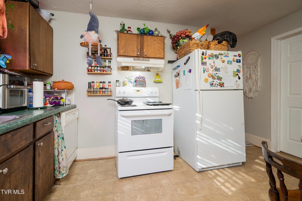 Photo #14: 4255 Bluff City Highway