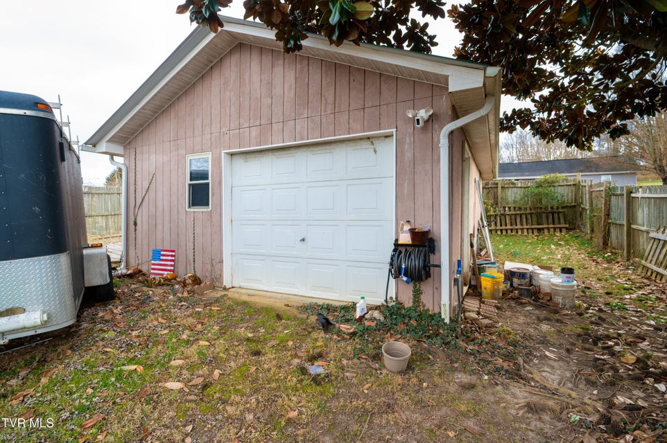 Photo #21: 4255 Bluff City Highway