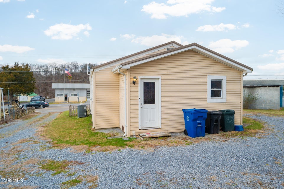 Photo #23: 4255 Bluff City Highway