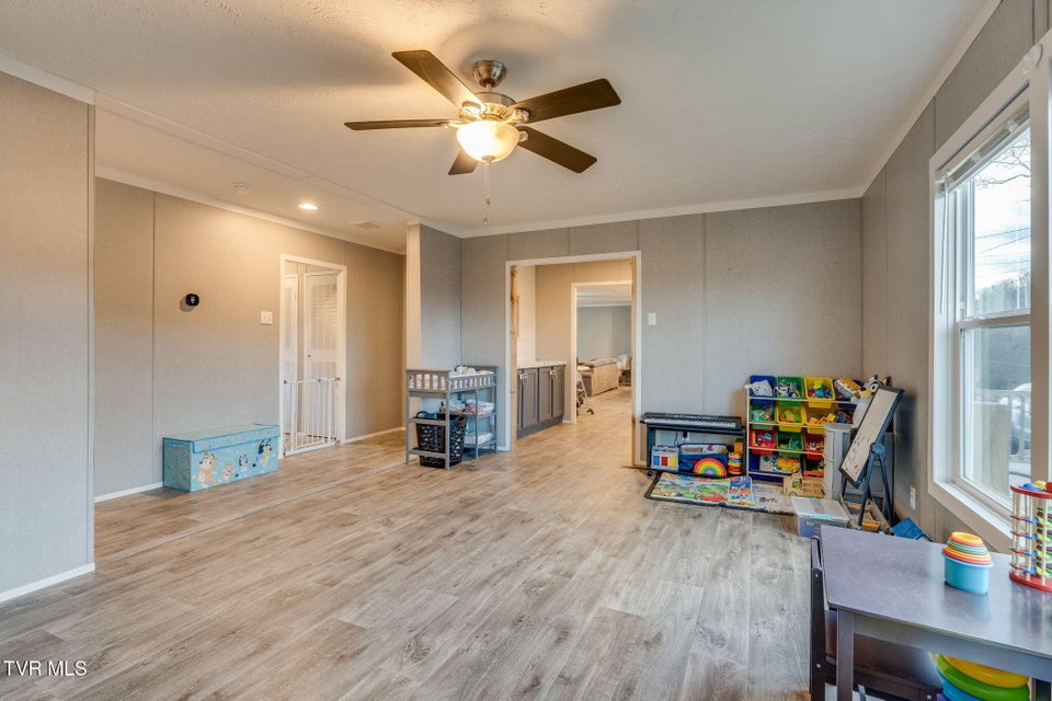 Photo #8: 593 Summerville Road