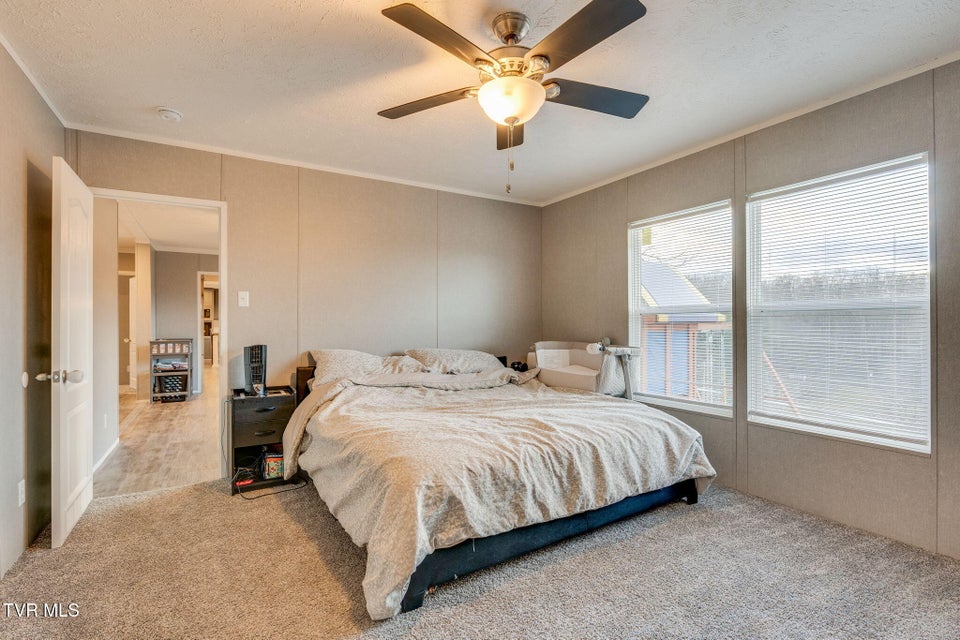 Photo #17: 593 Summerville Road