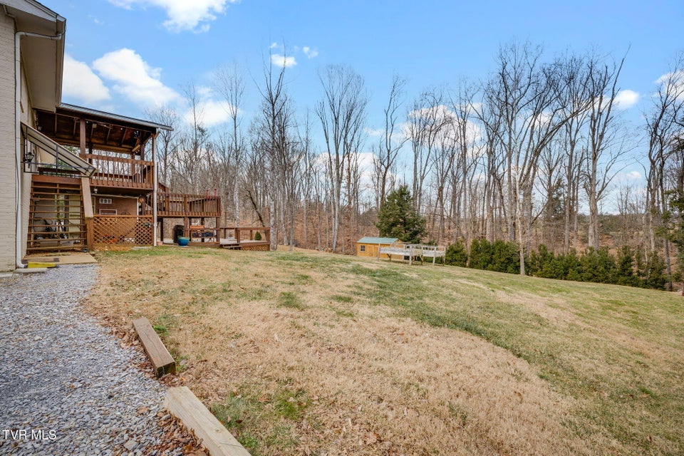 Photo #35: 3114 Summit Avenue