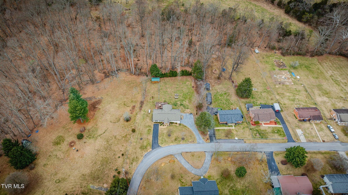 Photo #38: 3114 Summit Avenue