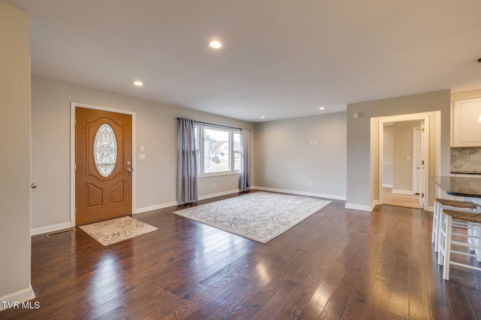 Photo #3: 3114 Summit Avenue