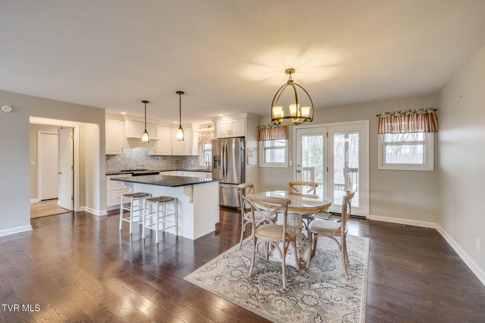 Photo #5: 3114 Summit Avenue