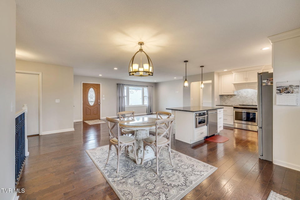 Photo #6: 3114 Summit Avenue