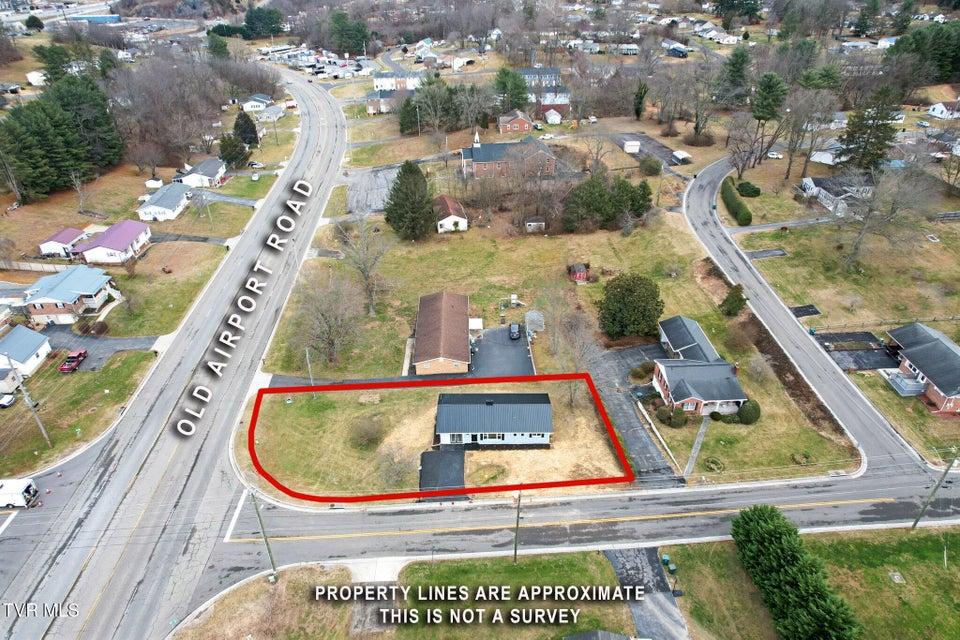 Photo #36: 130 Utah Street